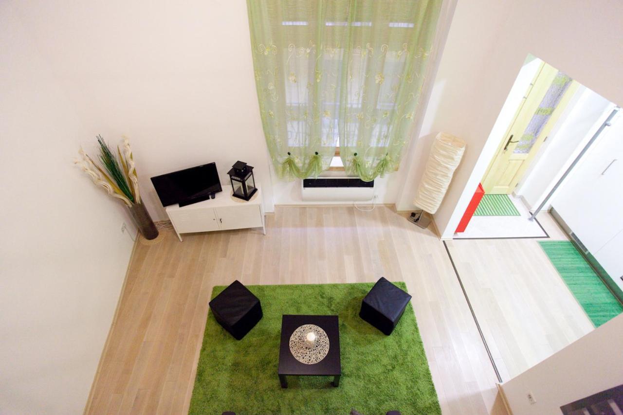 Dolcevita Budapest Exteriör bild