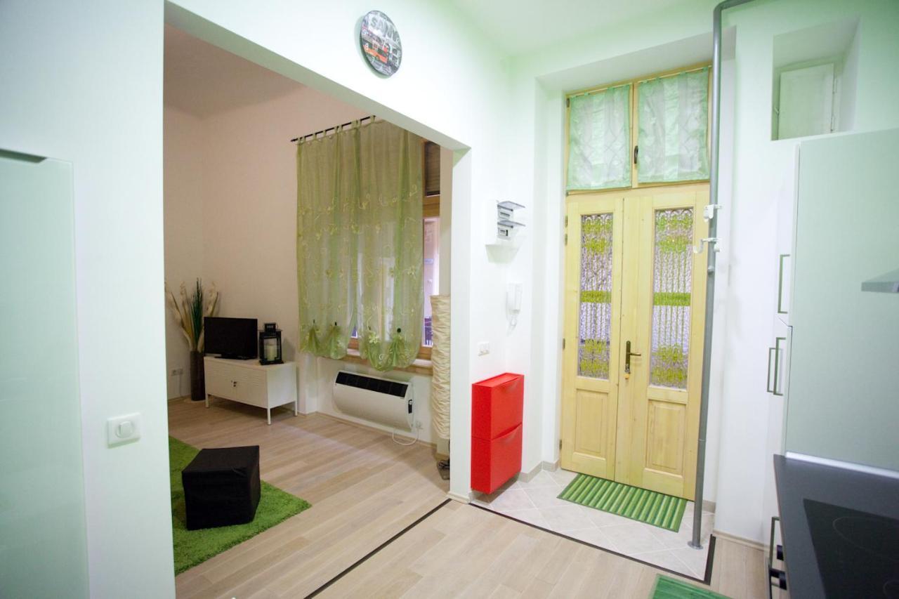Dolcevita Budapest Exteriör bild